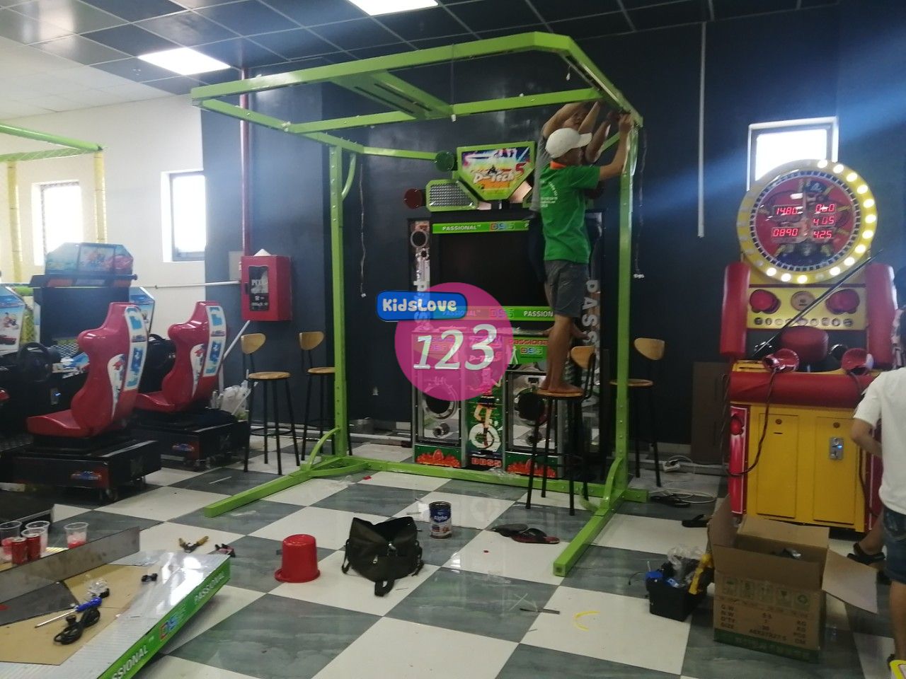 Lắp đặt khu vui chơi tại trung tâm gold time goldcity bình phước